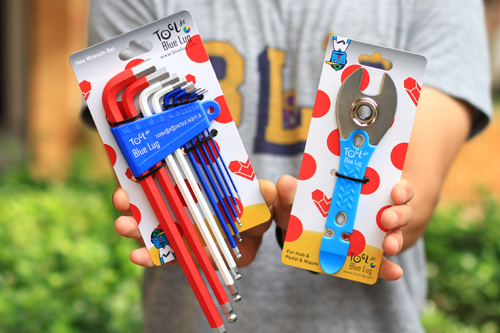 tool1 tool1