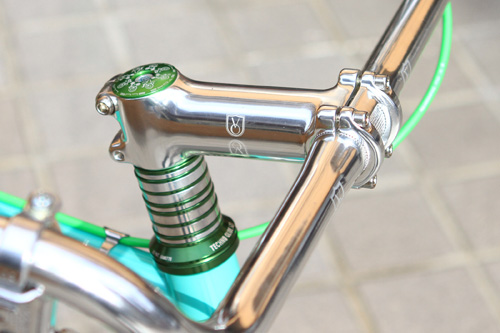 veloorange34 veloorange34