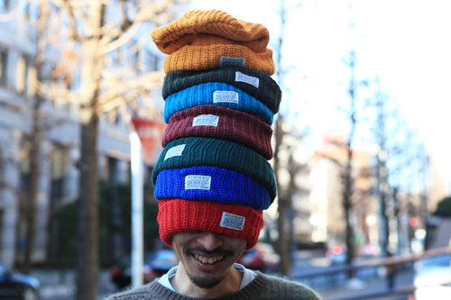 KNITCAP1 KNITCAP1